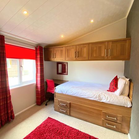 KeltyBenarty 11 With Private Hot Tub - Fife - Loch Leven - Lomond Hills - Pet Friendly别墅 外观 照片