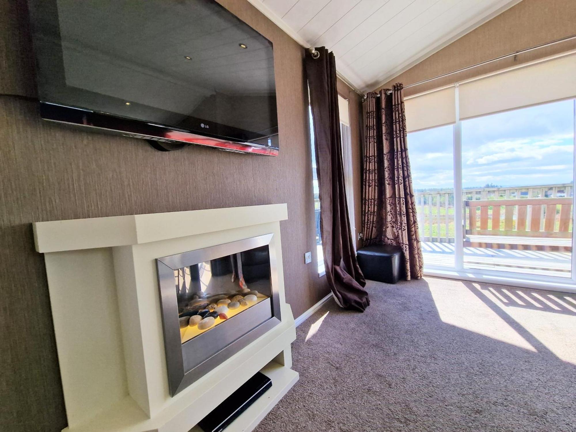 KeltyBenarty 11 With Private Hot Tub - Fife - Loch Leven - Lomond Hills - Pet Friendly别墅 外观 照片
