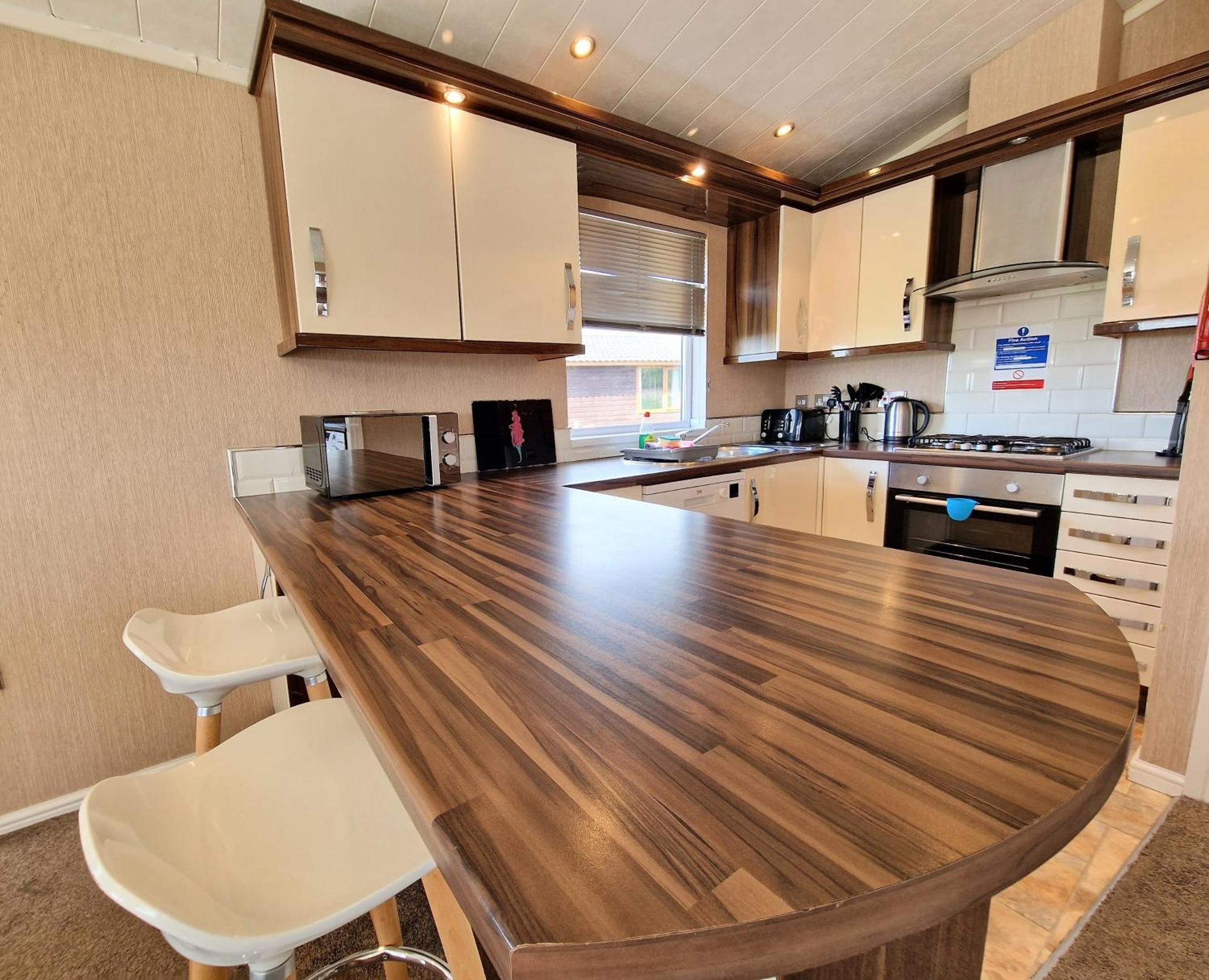 KeltyBenarty 11 With Private Hot Tub - Fife - Loch Leven - Lomond Hills - Pet Friendly别墅 外观 照片
